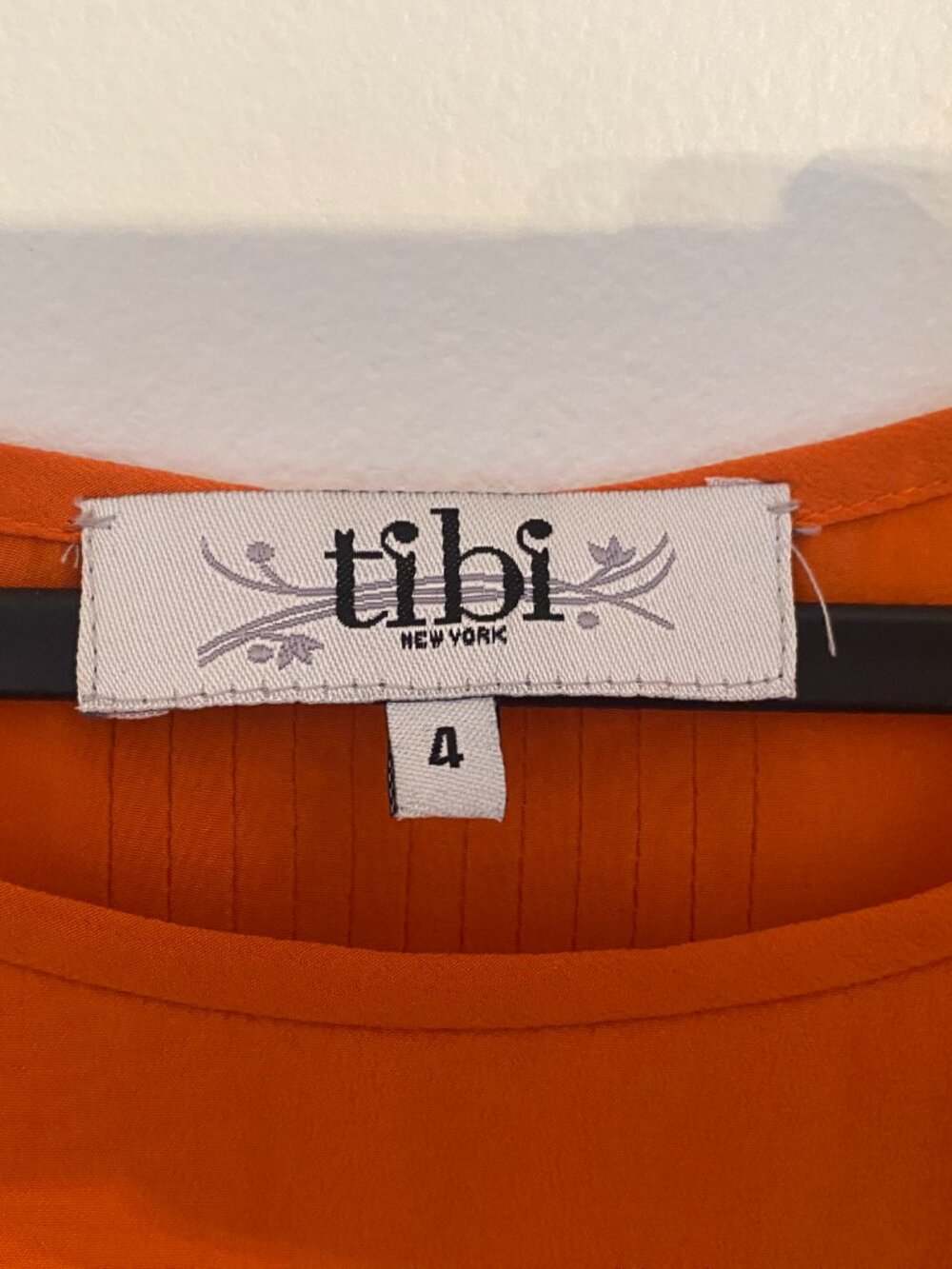 Tibi Orange Ruffle Sleeve 100% Silk Blouse Size 4 - Picture 4 of 7